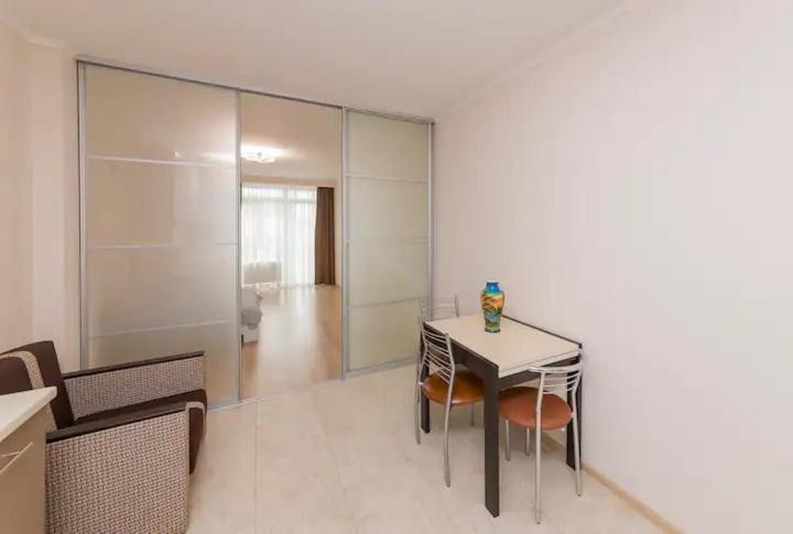 Comfortable Apartment In The Centre Odessa Eksteriør billede